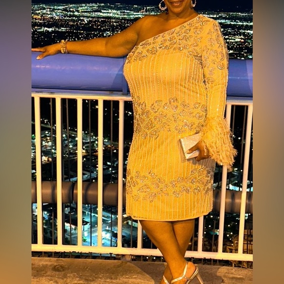 ASOS Luxe Curve One Sleeve Midi Dress - Picture 5 of 6